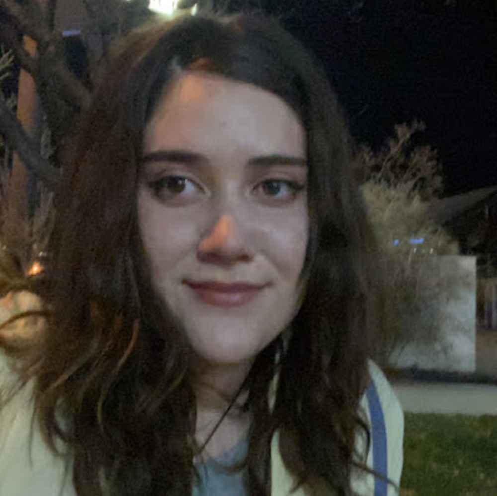 Meet your Posher, Isabelle